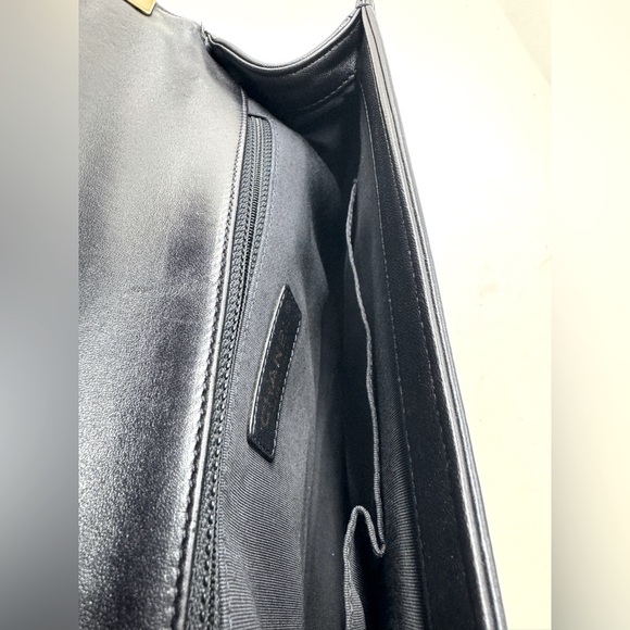 Auth Chanel Navy Blue Limited Edition Boy Flap Large New Cube Shoulder Bag - Picture 13 of 16